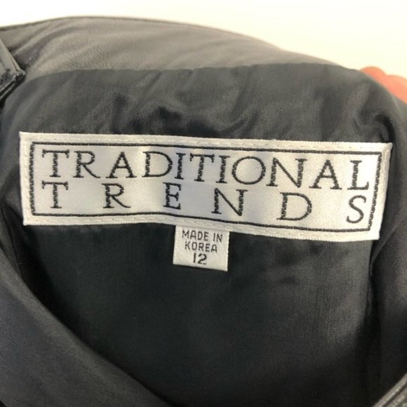 TRADITIONAL TRENDS Genuine Leather Pencil Skirt - Picture 6 of 13